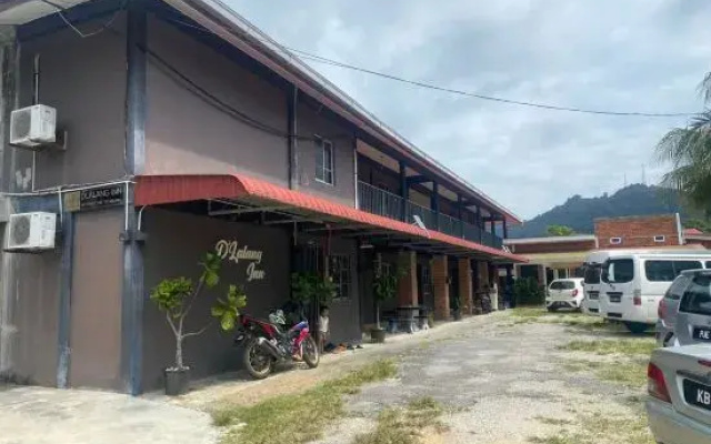 Hotel O Homestay D Lalang Inn