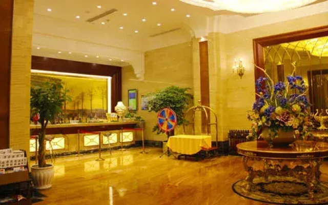 Jindu Hotel (Xichang Moon Lake Park)