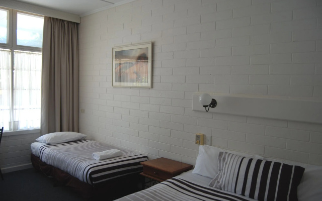 Guichen Bay Motel