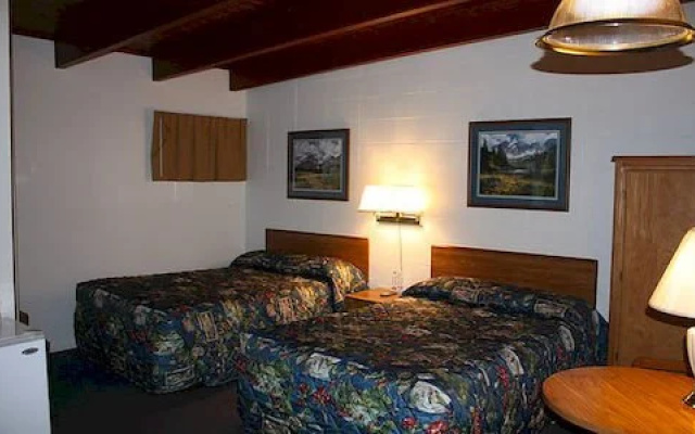 Lazy U Motel