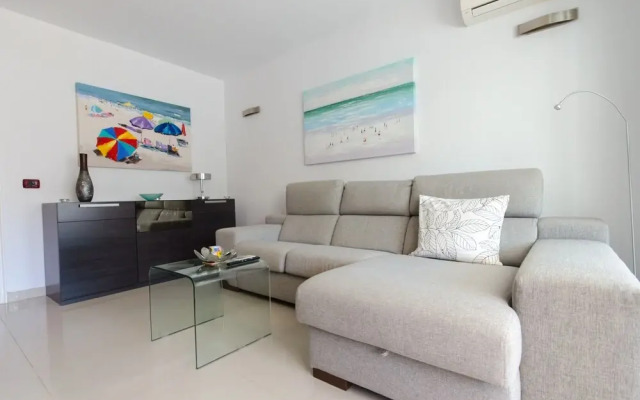 Holiday Apartment Domenico Near the San Agustin Beach