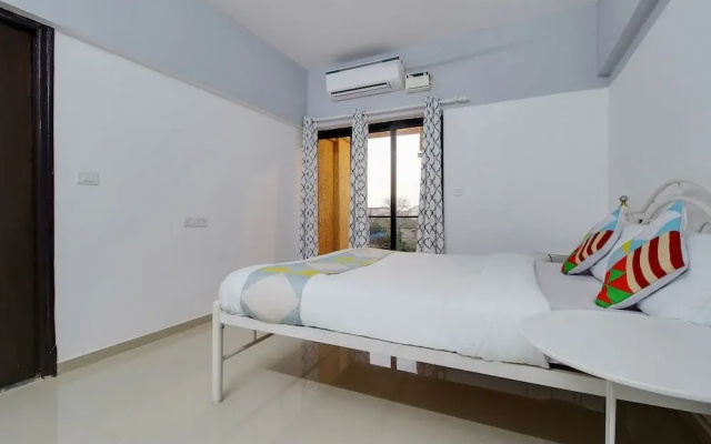 Akar Heights By OYO Rooms