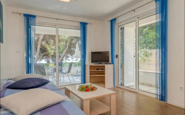 Apartment Promenade Zlatni Rat