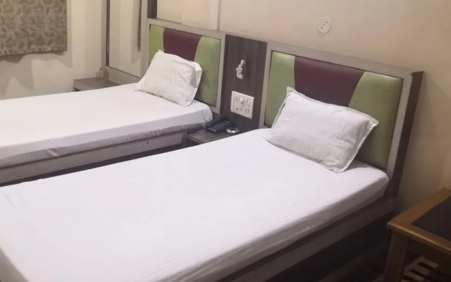 Spot On 44183 Hotel Rajasthan Fort