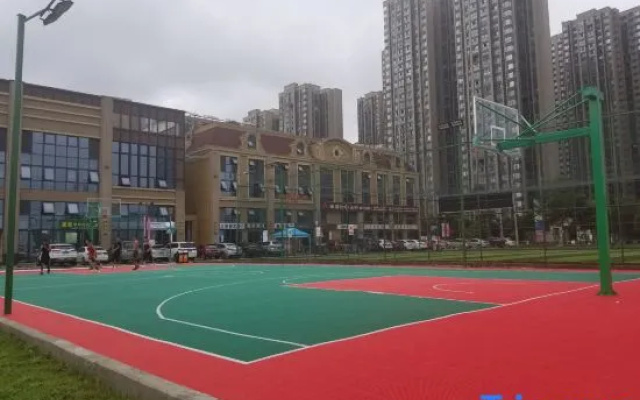 Xana Hotelle (Chengdu Longhu Shuxin Tianjie Industrial College)