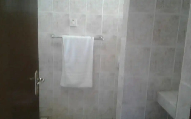 Camunya Hotel Ugunja