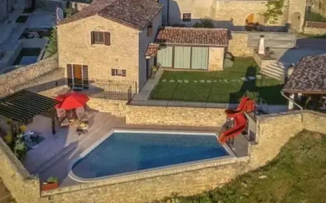 Villa Macan