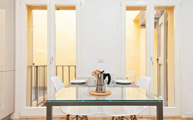 Due Torri Elegant Mini House