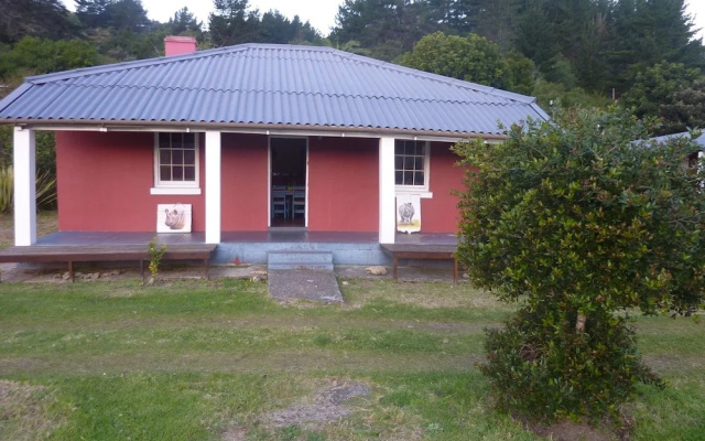 Elalini Backpackers