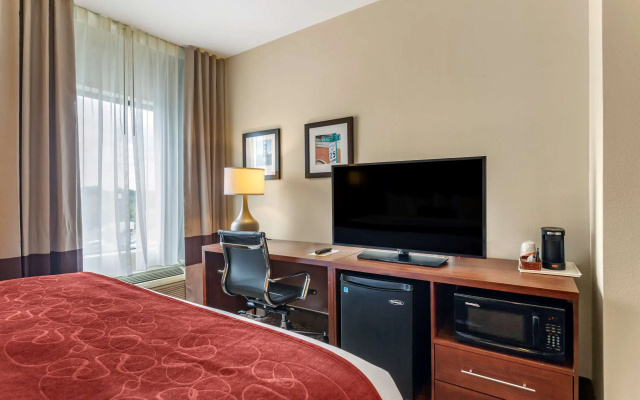 Comfort Suites Cordova
