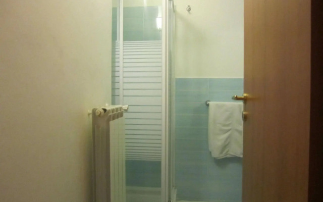 Hostel H24
