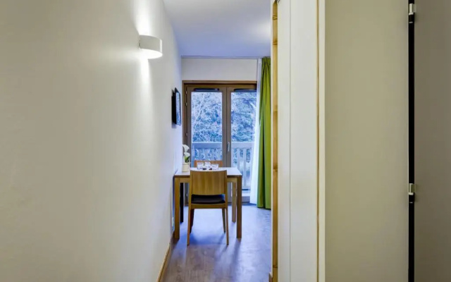 Appartement Brides-les-Bains, 1 pièce, 2 personnes - FR-1-512-112
