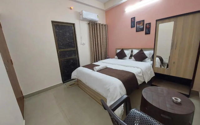 Manor Residency