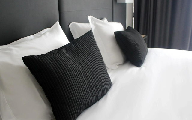 Hotel M