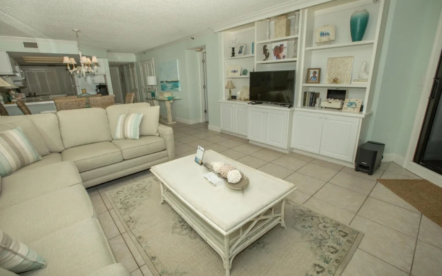 Inlet Reef 106 - 2 Br Condo