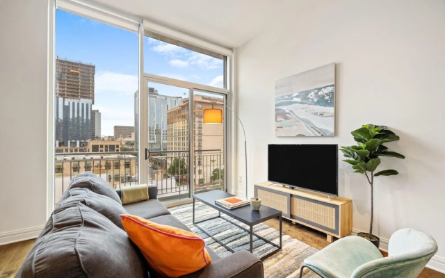 Austin Central 2BD 2BA Apartment