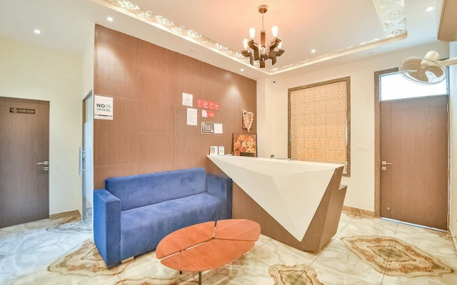 Hotel Sarovar Plaza