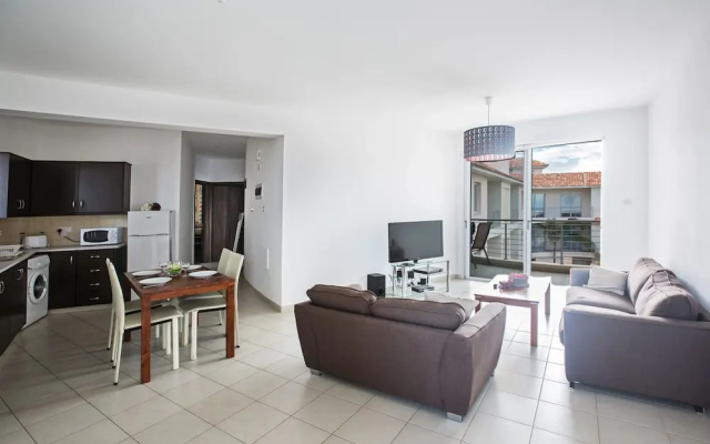Cyprus Apartment Palm 208 Gold