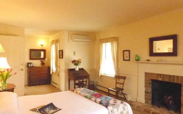 Maple Hall Inn