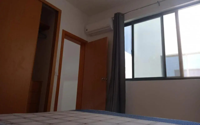 Modern Apartment with AC / Apartamento Moderno com AC