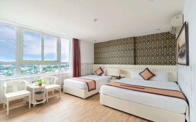 Jay Grand Hotel