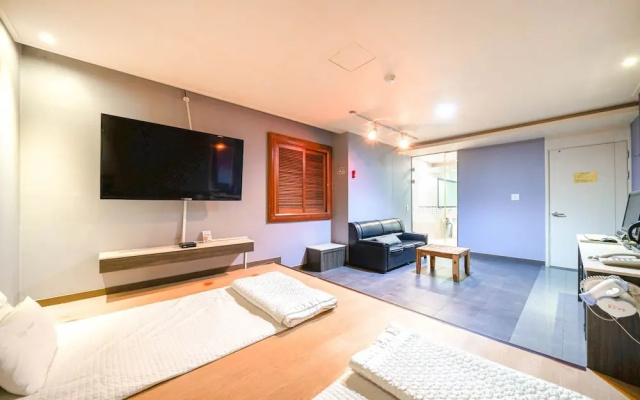 Busan Sasang Mr Brick Hotel