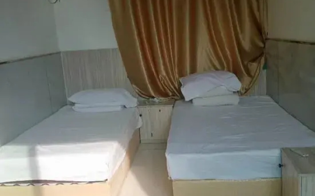 Linyi Luohu Hotel