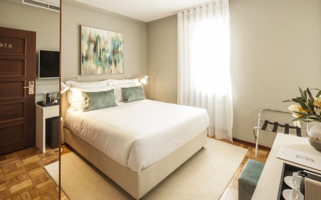 Luzeiros Suites