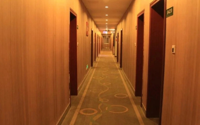 Yangshuo Harbour View Hotel