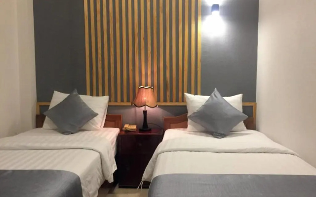 Na Nue Hotel