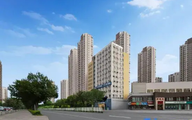 Tianjin Baiyun Mozhu Hotel (Junliangcheng North Station)