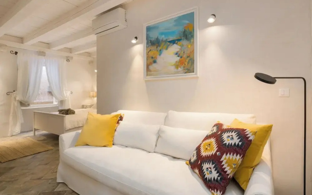 Luxury Apartment Lina - I