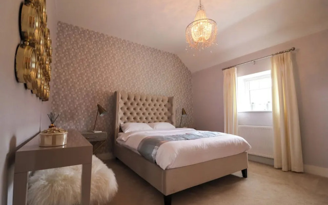 Northumberland Luxury Stays - The Chivits