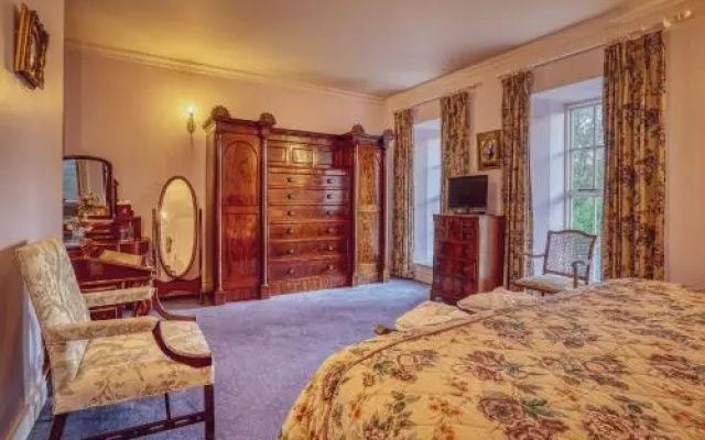 Castle Grove Country House Hotel