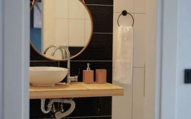 Lb Boutique Hotel