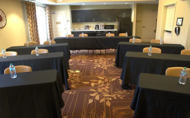 Candlewood Suites Denver North -Thornton