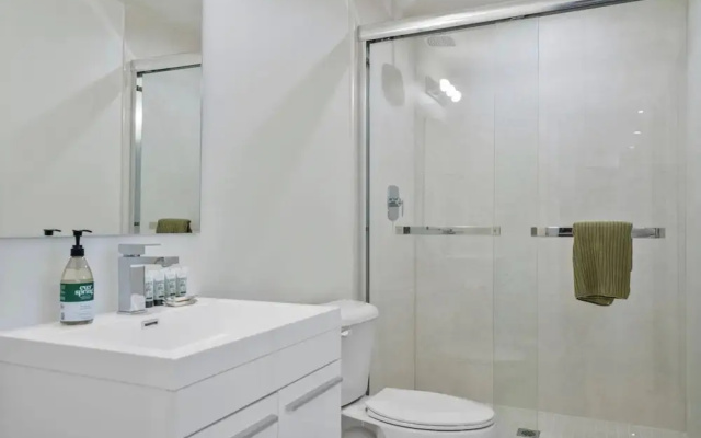 Miami Suite 101