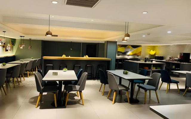 Home Inn Licang Square Tsingtao