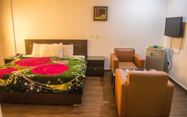 Exquisite Suites & Conference Centre