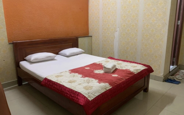 Oyo Room By Gia Bao Hotel