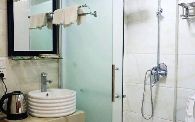 Jinyuan Business Hotel