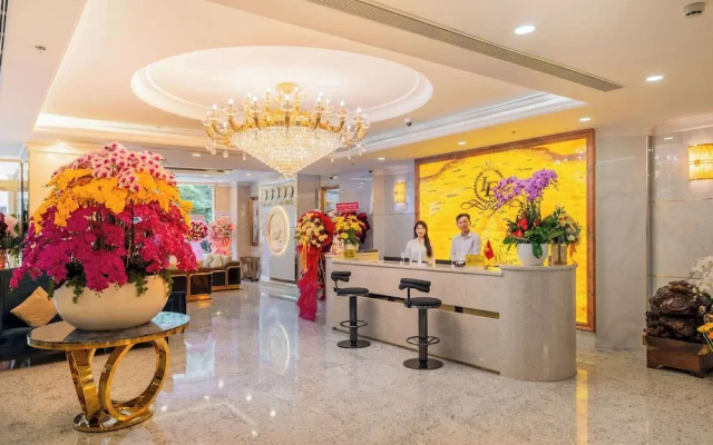 Le Saigon Grand Hotel