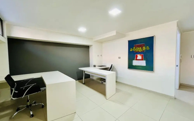 Urbano Esperanza Plaza Yungay Laundry Park Pet