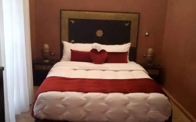 Riad Green Lotus