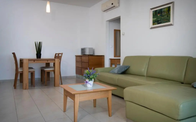 Apartments Vela Sollis