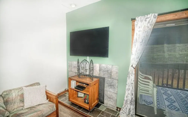 Gateway Condo A25