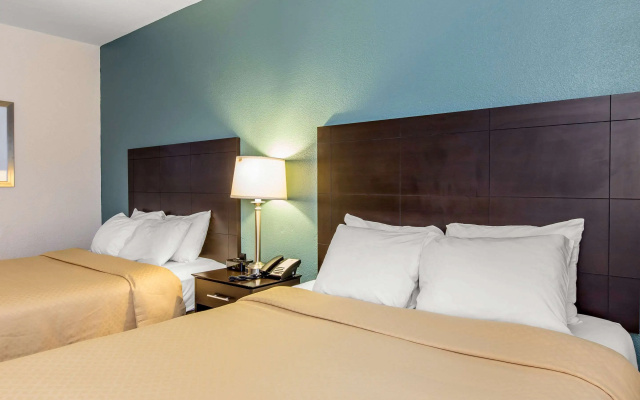 Quality Inn Fitzgerald