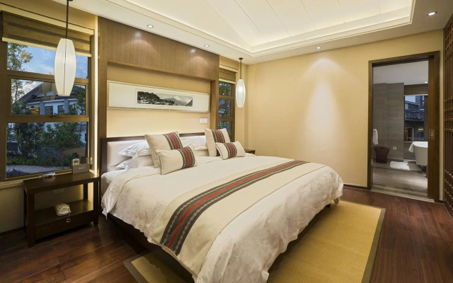 Lijiang Patio Luxury Hotel and Resort