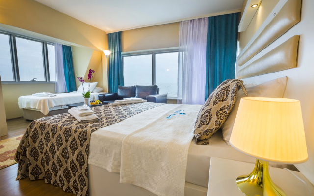 Arsen Hotel