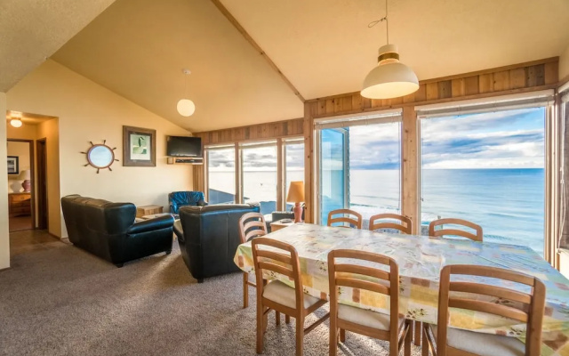 Desantis Beach House